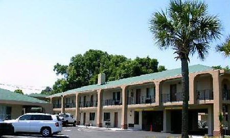 Americas Best Value Inn-Savannah Bagian luar foto