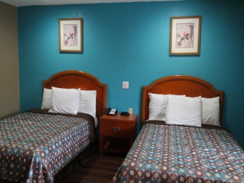 Americas Best Value Inn-Savannah Bagian luar foto