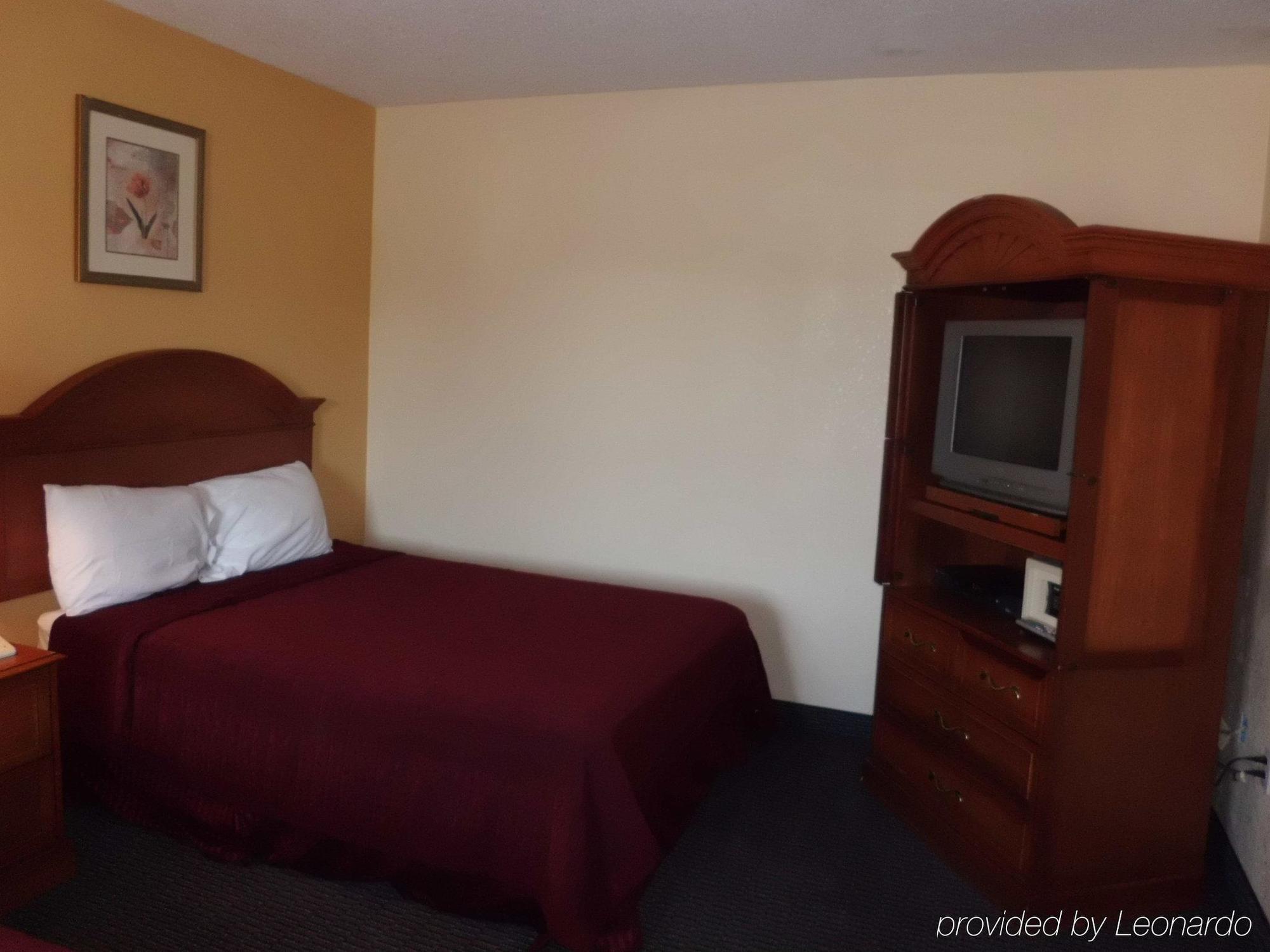 Americas Best Value Inn-Savannah Ruang foto