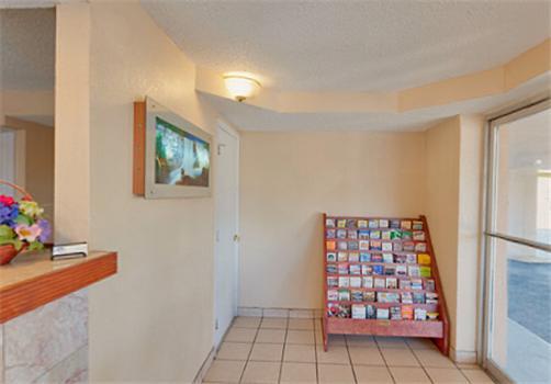 Americas Best Value Inn-Savannah Bagian luar foto